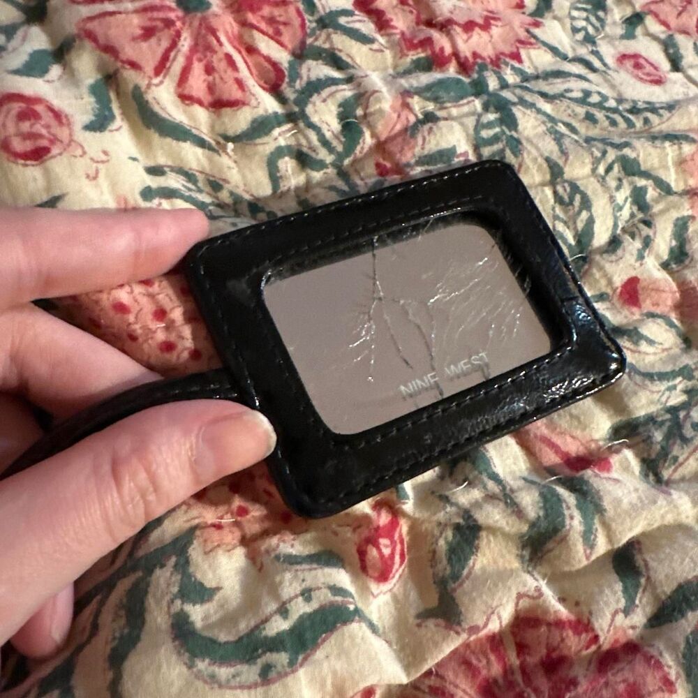 90s Black Patent Leather Nine West Purse with Mirror Accessory - Picture 6 of 6
